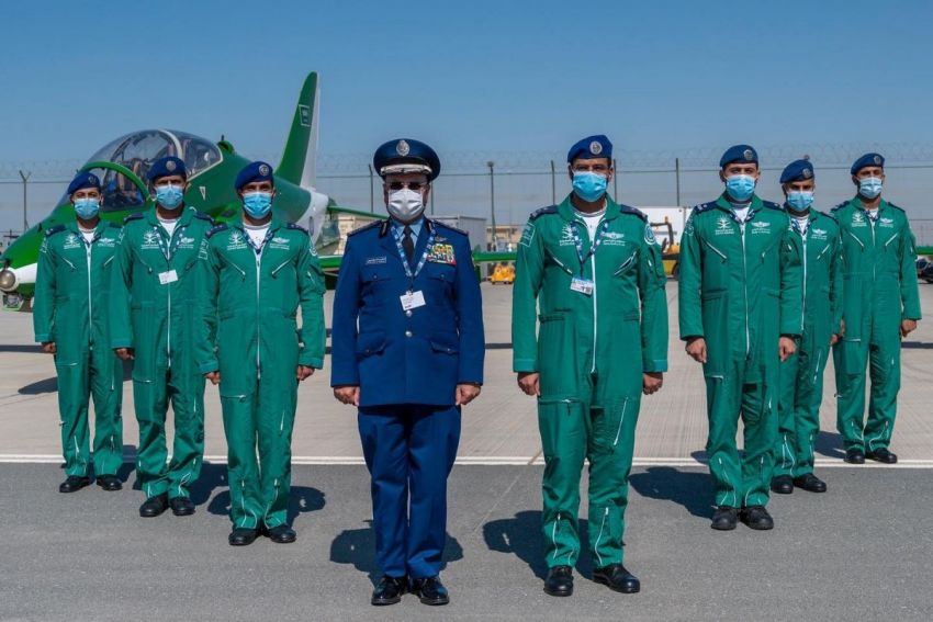 مشاركة فريق الصقور السعودية في معرض دبي للطيران ٢٠٢١م.